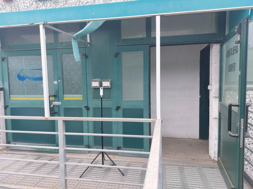 locale commerciale in vendita ad Arezzo in zona Agazzi