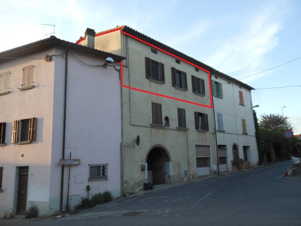 appartamento in vendita ad Arezzo in zona Quarata