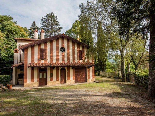 casa indipendente in vendita ad Arezzo in zona Santa Firmina