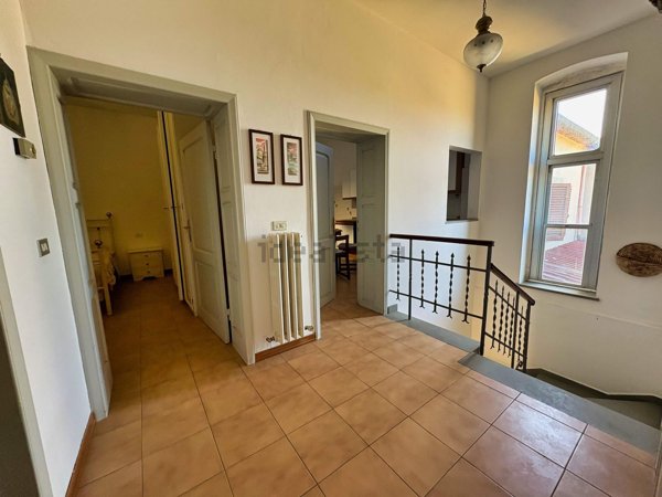 casa indipendente in vendita ad Arezzo in zona Campoluci