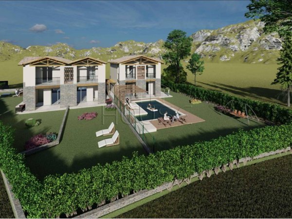 casa indipendente in vendita ad Arezzo in zona Antria