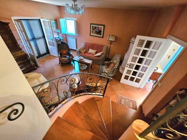 casa indipendente in vendita ad Arezzo in zona San Firenze-Fonte di Sala