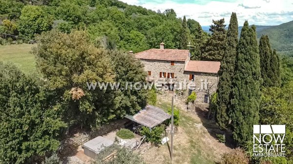 casale in vendita ad Arezzo