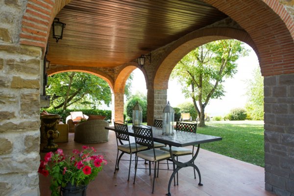 casa indipendente in vendita ad Arezzo