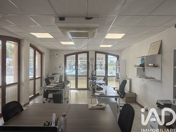 ufficio in vendita ad Arezzo