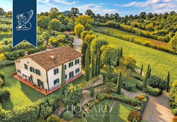 casa indipendente in vendita ad Arezzo