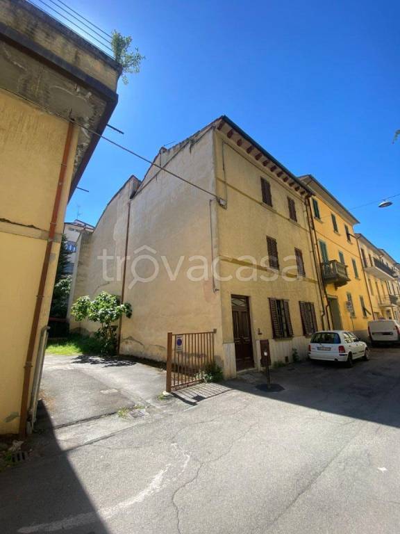 appartamento in vendita ad Arezzo