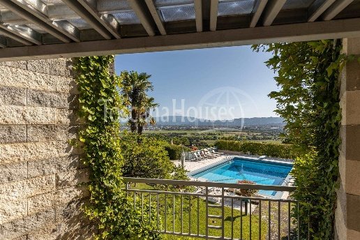 casa indipendente in vendita ad Arezzo in zona Agazzi