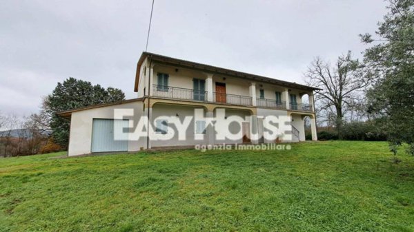 casa indipendente in vendita ad Arezzo in zona Pratantico-Indicatore