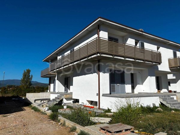casa indipendente in vendita ad Arezzo in zona Centro Città