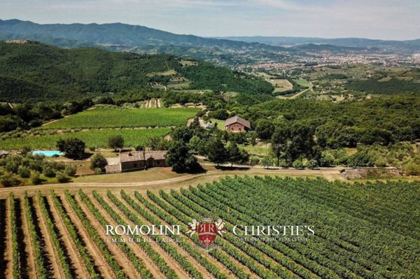 villa in vendita ad Arezzo in zona Centro Città