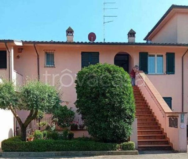 appartamento in vendita ad Arezzo in zona Olmo