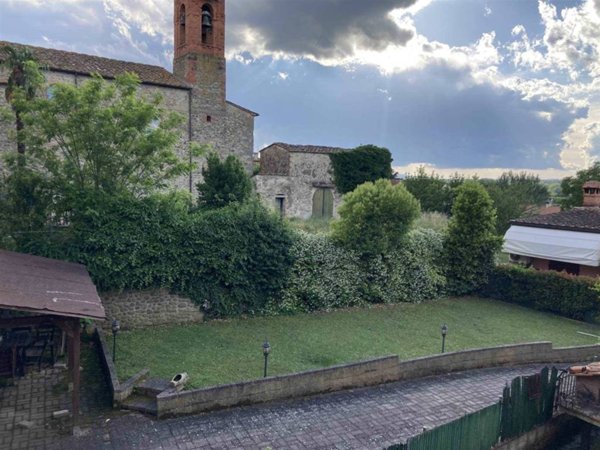 appartamento in vendita ad Arezzo in zona Quarata