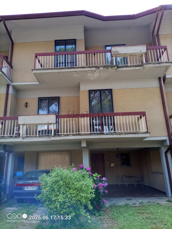casa indipendente in vendita ad Arezzo