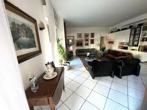 casa indipendente in vendita ad Arezzo in zona Piero della Francesca