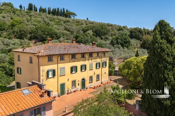 casa indipendente in vendita ad Arezzo in zona Pratantico-Indicatore