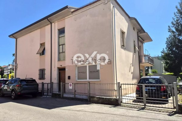 appartamento in vendita ad Arezzo in zona Centro Città