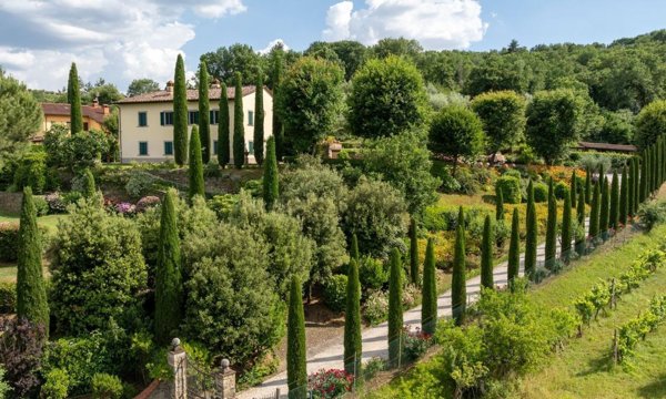casale in vendita ad Arezzo in zona Centro Città