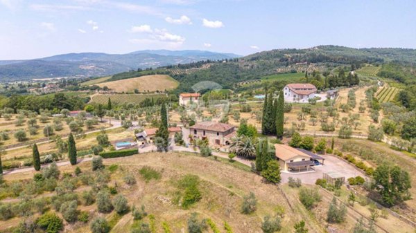 casa indipendente in vendita ad Arezzo in zona Chiassa-Tregozzano