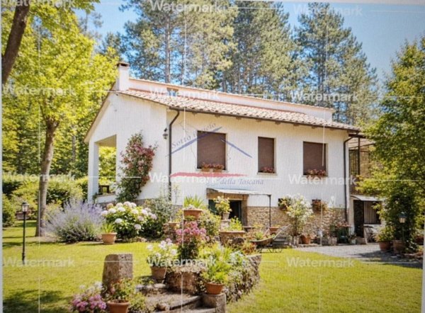 casa indipendente in vendita ad Arezzo in zona San Polo