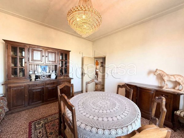 casa indipendente in vendita ad Arezzo in zona Pescaiola