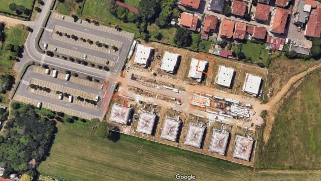 casa indipendente in vendita ad Arezzo in zona San Clemente