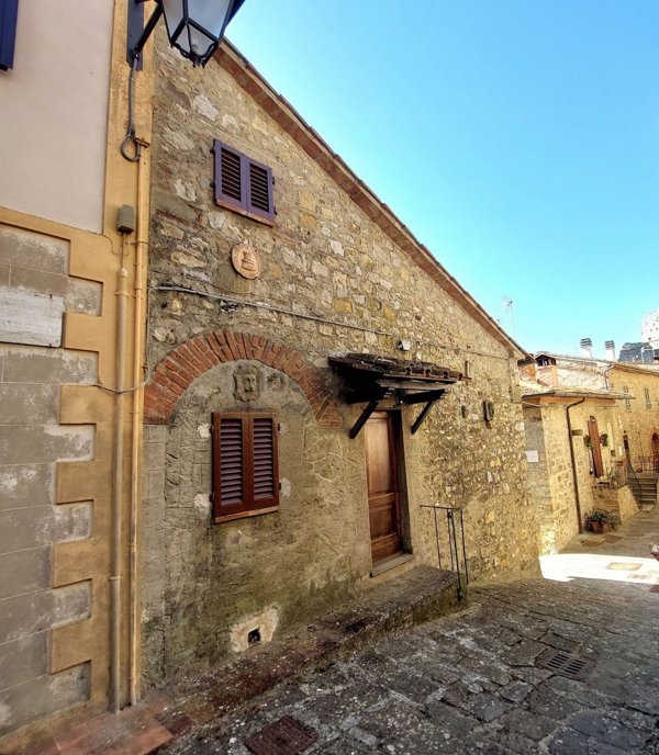 casa indipendente in vendita ad Arezzo in zona Giotto/XXV Aprile