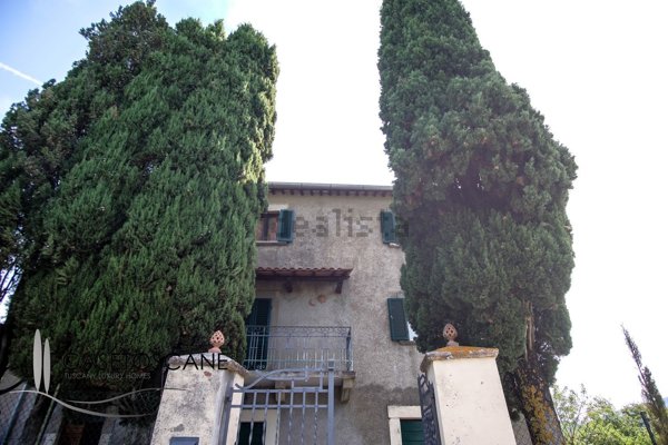 appartamento in vendita ad Arezzo in zona Palazzo del Pero