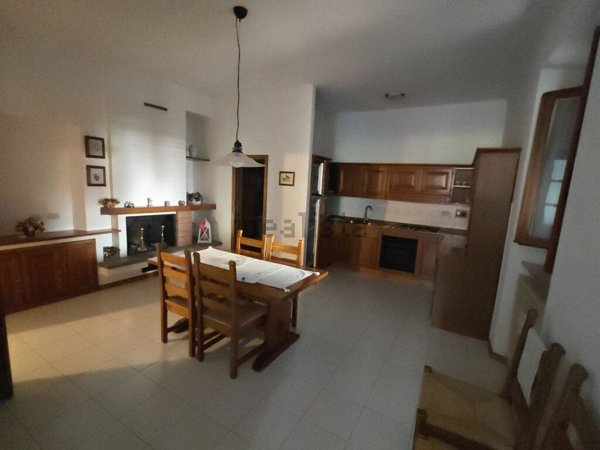 casa indipendente in vendita ad Arezzo
