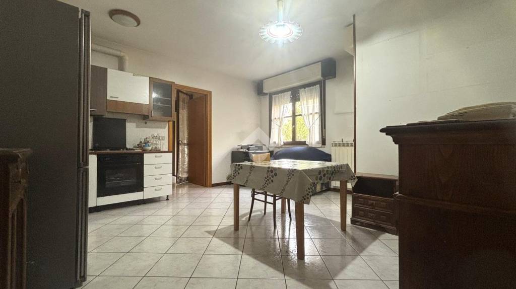 appartamento in vendita ad Arezzo in zona San Giuliano