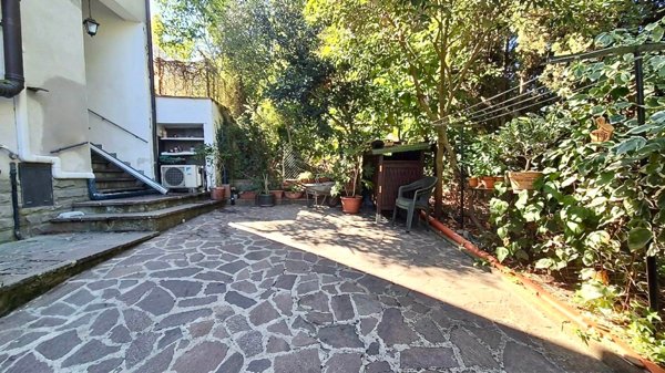 casa indipendente in vendita ad Arezzo in zona Giotto/XXV Aprile
