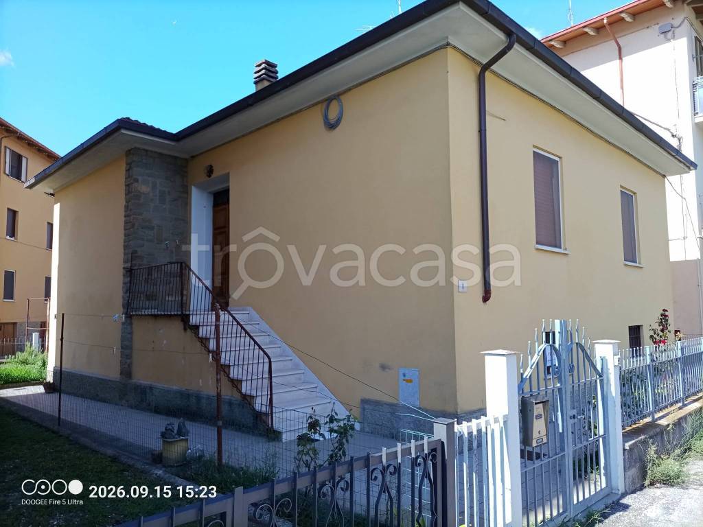 casa indipendente in vendita ad Arezzo