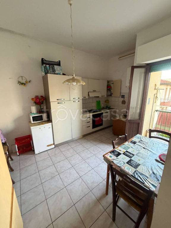 appartamento in vendita ad Arezzo in zona Donatella