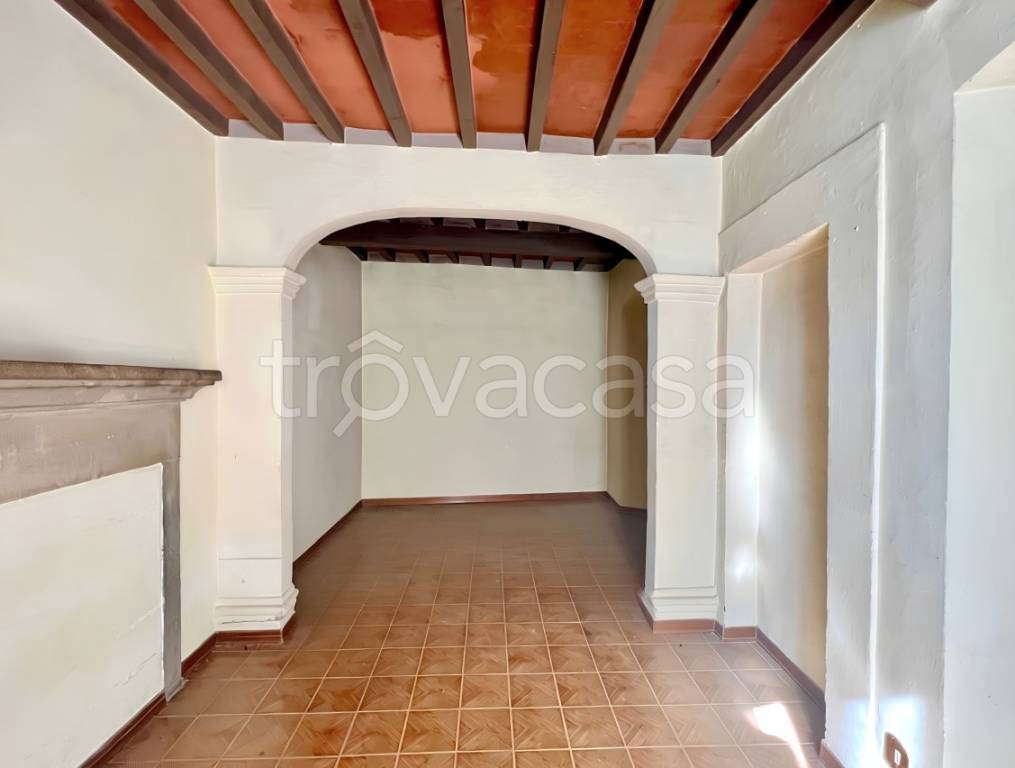 casa indipendente in vendita ad Arezzo in zona Marcena