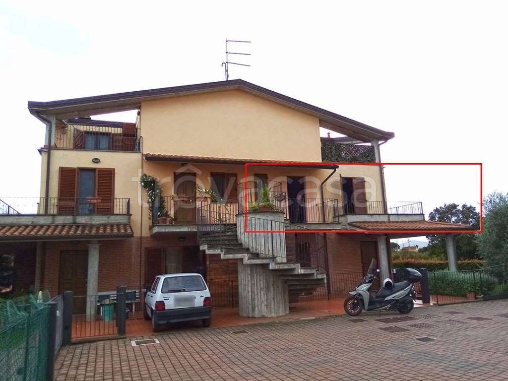 appartamento in vendita ad Arezzo in zona San Clemente