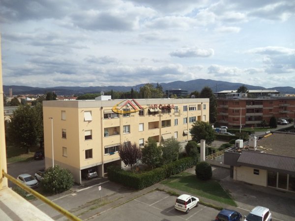 appartamento in vendita ad Arezzo in zona San Leo