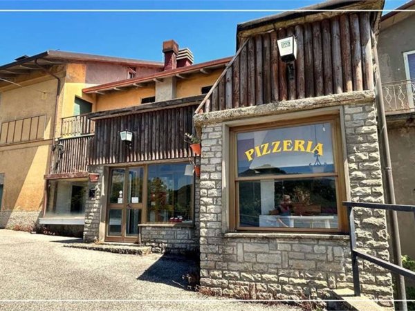 negozio in vendita a Badia Tedalda
