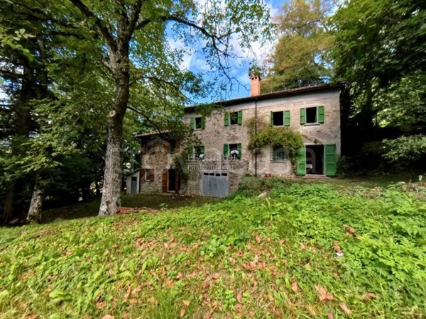 casa indipendente in vendita a Badia Tedalda