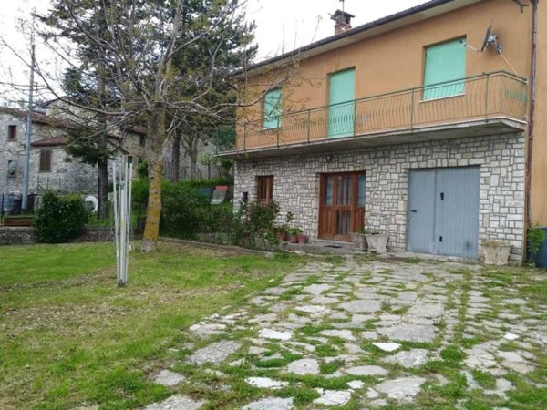 casa indipendente in vendita a Badia Tedalda in zona Fresciano