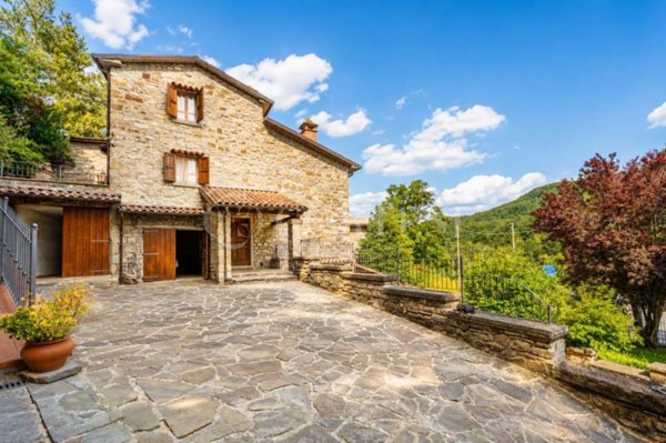 casa indipendente in vendita a Badia Tedalda