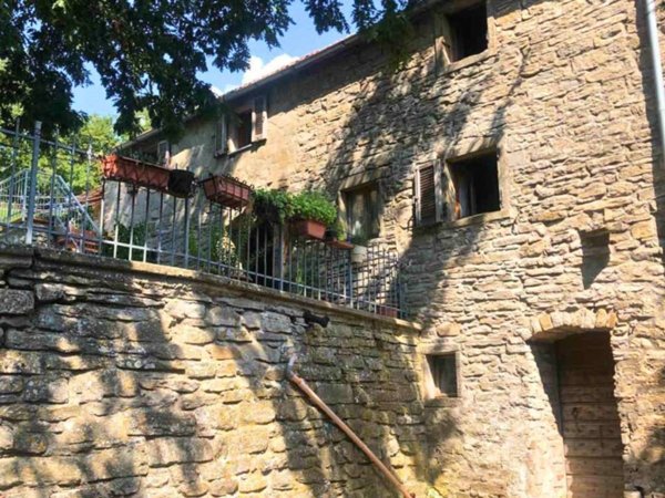 casa indipendente in vendita a Badia Tedalda in zona Fresciano