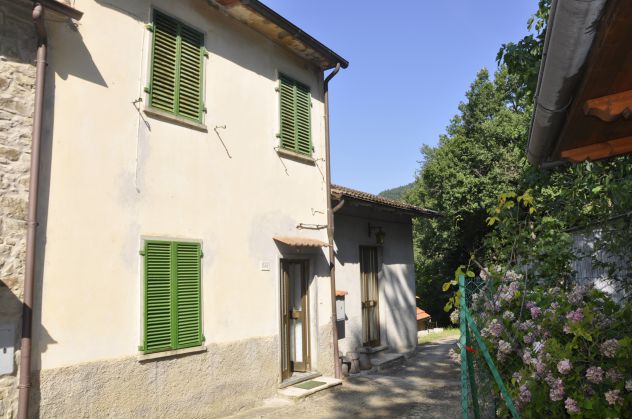 casa indipendente in vendita a Bibbiena in zona Soci