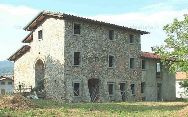 casa indipendente in vendita a Bibbiena