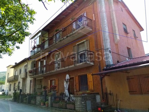 appartamento in vendita a Bibbiena in zona Partina