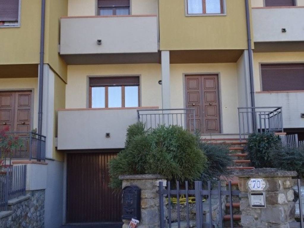 casa indipendente in vendita a Bibbiena