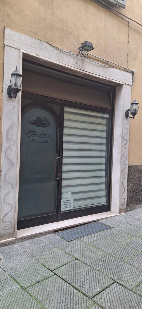 locale commerciale in vendita a Bibbiena