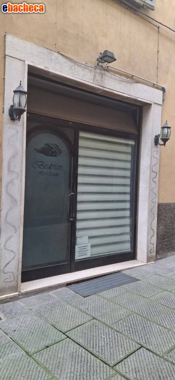 locale commerciale in vendita a Bibbiena