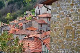 casa indipendente in vendita a Bibbiena in zona Campi