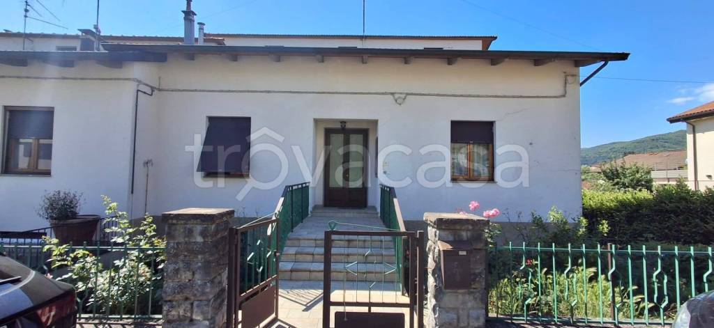 casa indipendente in vendita a Bibbiena
