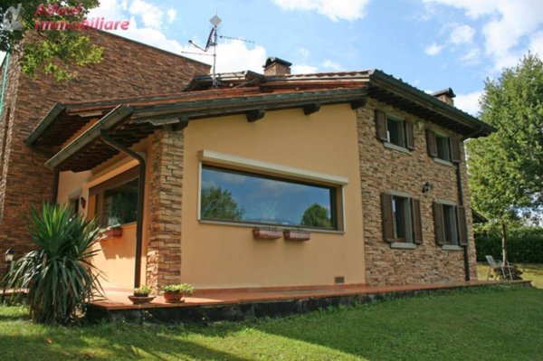 casa indipendente in vendita a Bibbiena
